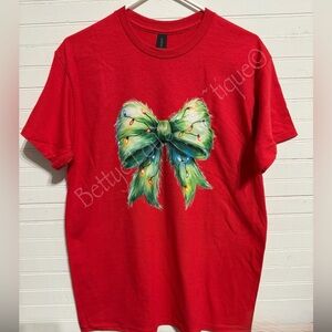 New Gildan Red Tshirt grinch furry green bow lights Youth sizes XS S M L XL